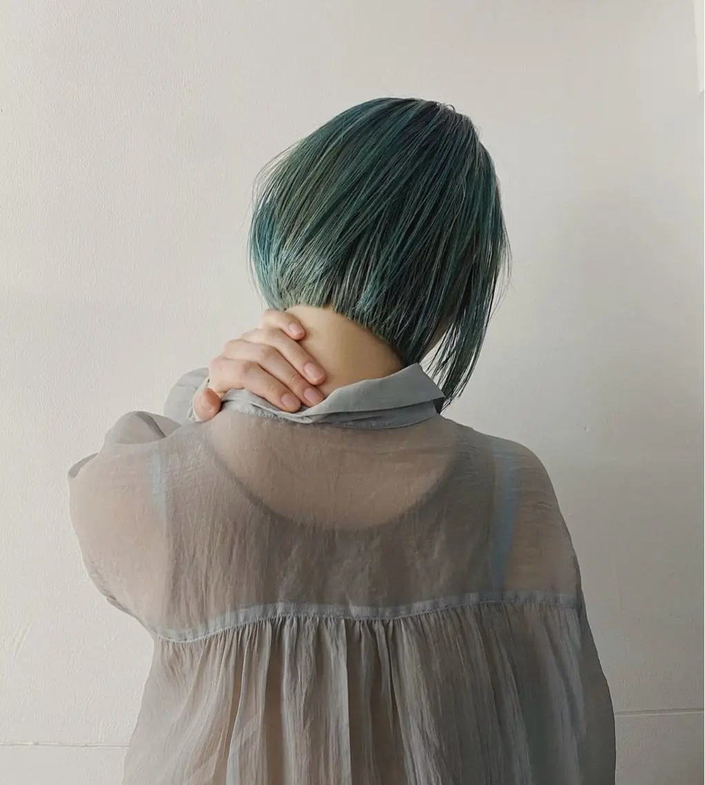 ショート 毛流れセンターパート Sakiのヘアスタイル
