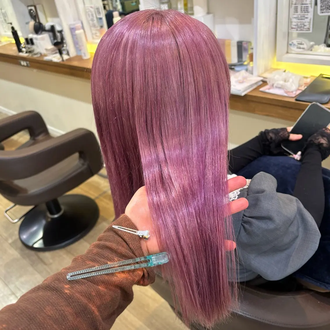 セミロング ヘアカラー and Artのヘアスタイル