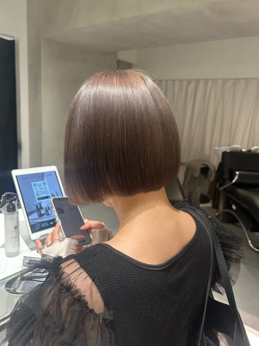 カラー ベージュカラー ブリーチ ミルクティーベージュ 透明感カラー 🎀➳ かのんのヘアスタイル
