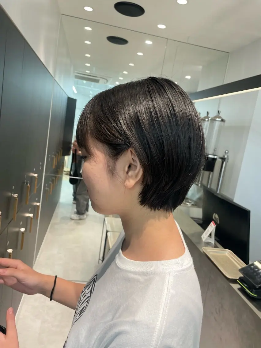 ショート カット ヘアカラー トリートメント オリーブベージュ/ボ ブ縮毛矯正たまき🧡のヘアスタイル