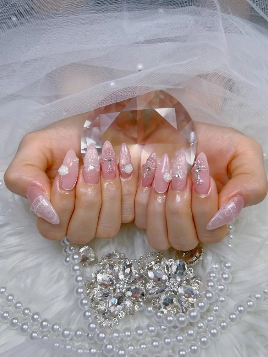 ネイル アートネイル オーロラネイル チークネイル 長さ出し フットネイル Miya _nailのネイルデザイン
