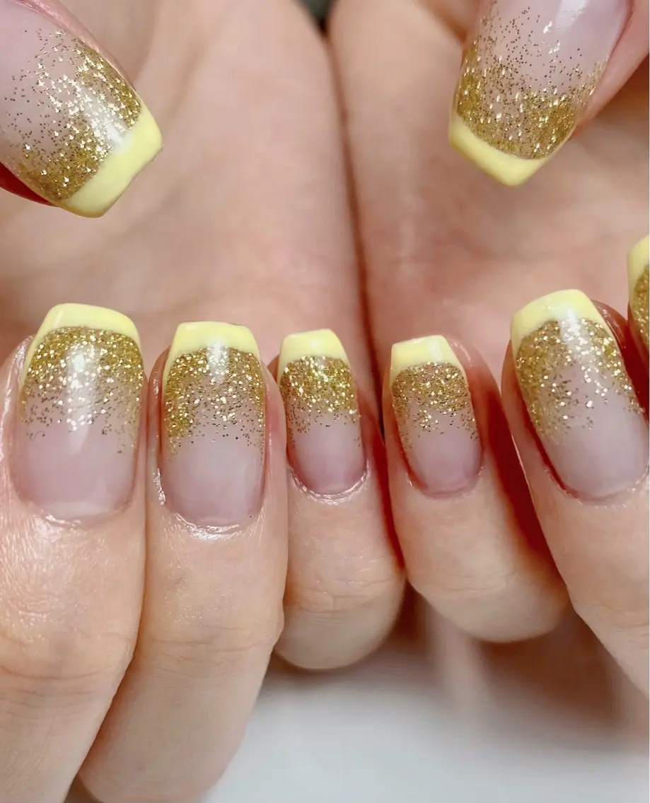 ネイル キラキラネイル ラメ(グリッター) ラメグラデーション 春ネイル Nail Salon K 🧸美爪育成のネイルデザイン
