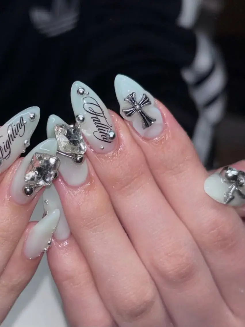 ネイル 長さ出し ジェルネイル 韓国ネイル 持ち込み ワンホンネイル ハンドネイル ハンドケア Nova Nail Salonのネイルデザイン