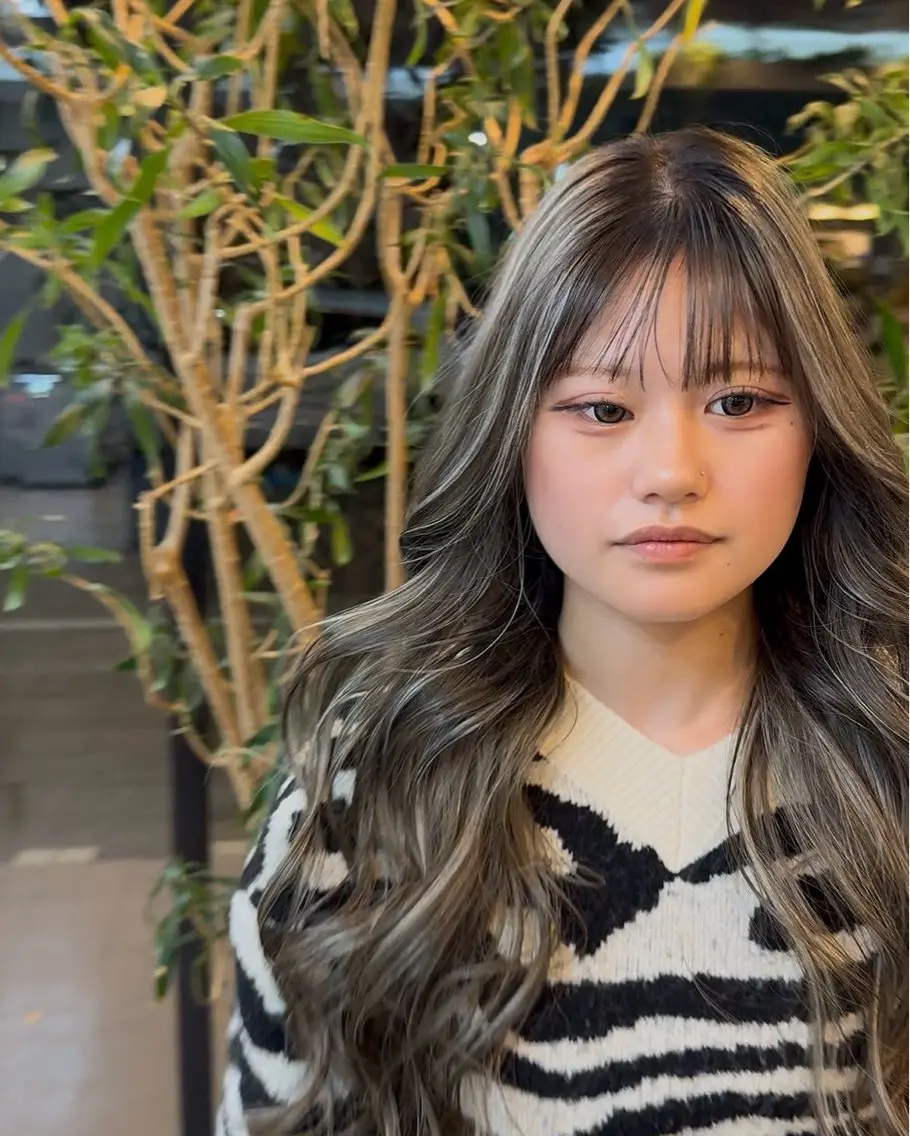 ロング カラー 透明感カラー ハイライトカラー 3Dハイライト ハイライト ヘアカラー トリートメント 🌈ハイライト特化 🌈 🐶ノザワ🐶のヘアスタイル