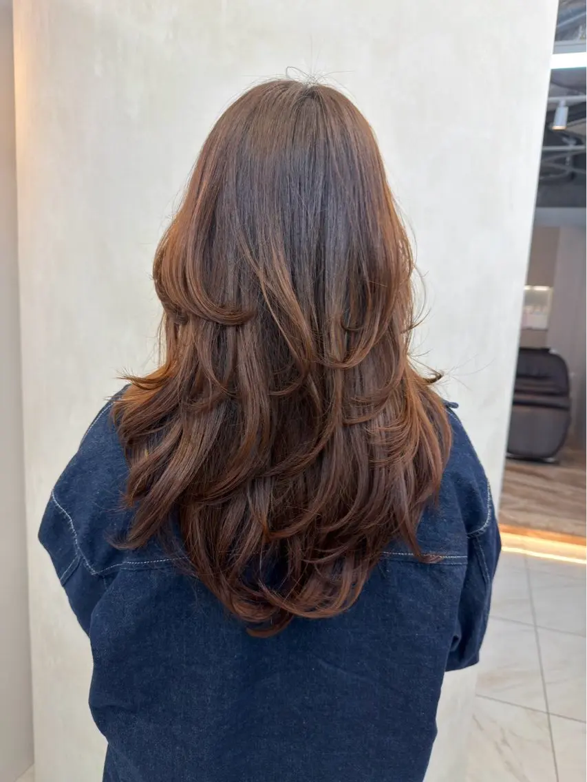 ロング カラー ブリーチ ケアカラー ブリーチなしカラー 髪質改善 韓国風ヘア カット ヘアカラー トリートメント ヘアセット 韓国風レイヤーカラー ライムのヘアスタイル