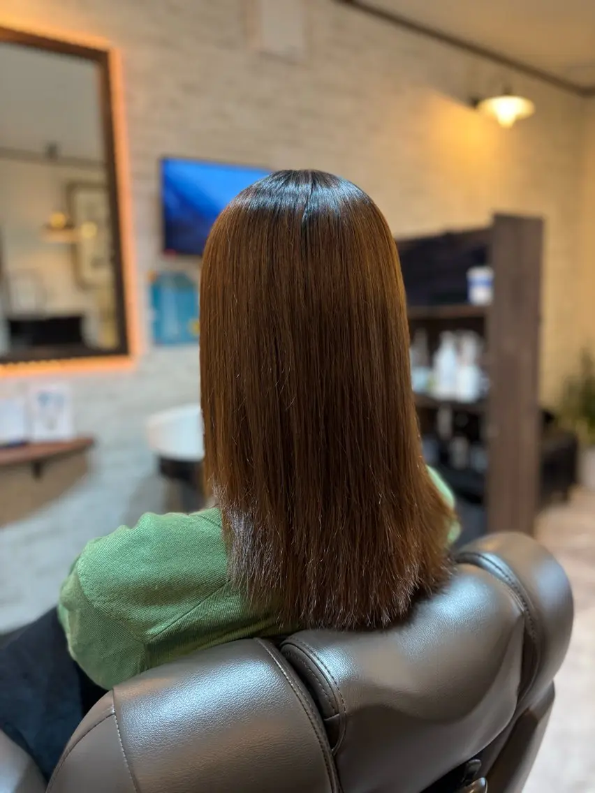 セミロング ツヤ髪専門美容師 桑原 和誠のヘアスタイル