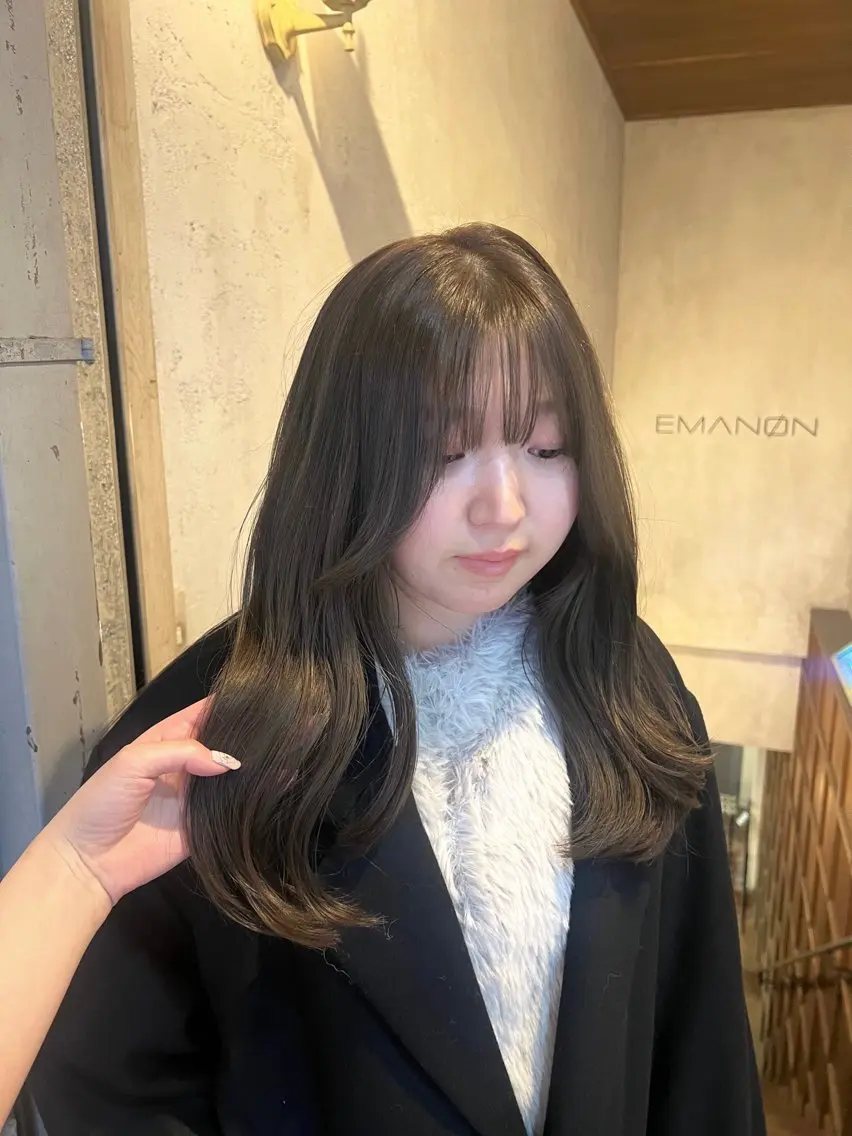 セミロング カラー パーマ ヘアアレンジ キッズ 前川 朋香のヘアスタイル
