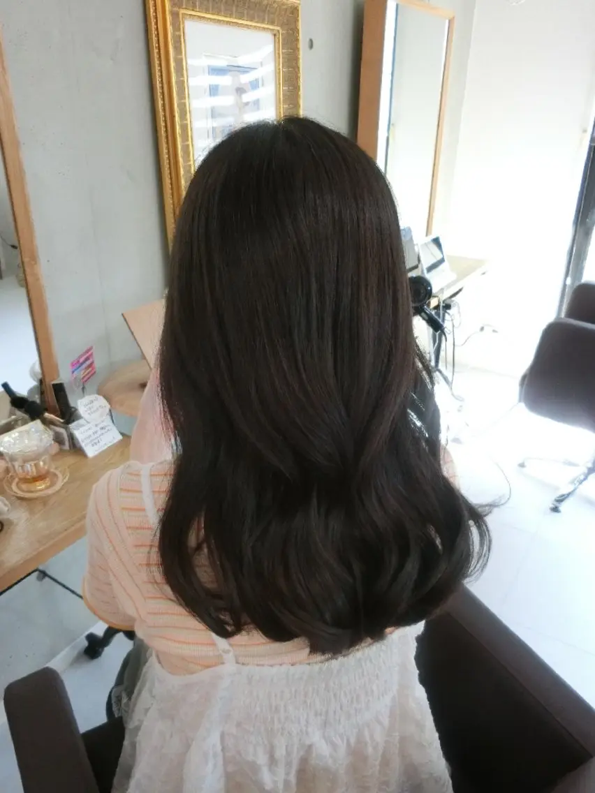 ロング nao 艶カラー・髪質改善のヘアスタイル