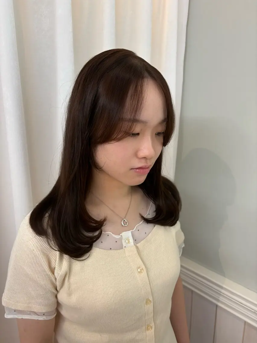 セミロング カット ヘアカラー トリートメント Lidee kanonのヘアスタイル