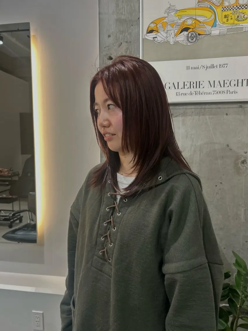 セミロング カラー カット ヘアカラー 鈴木 よつはのヘアスタイル