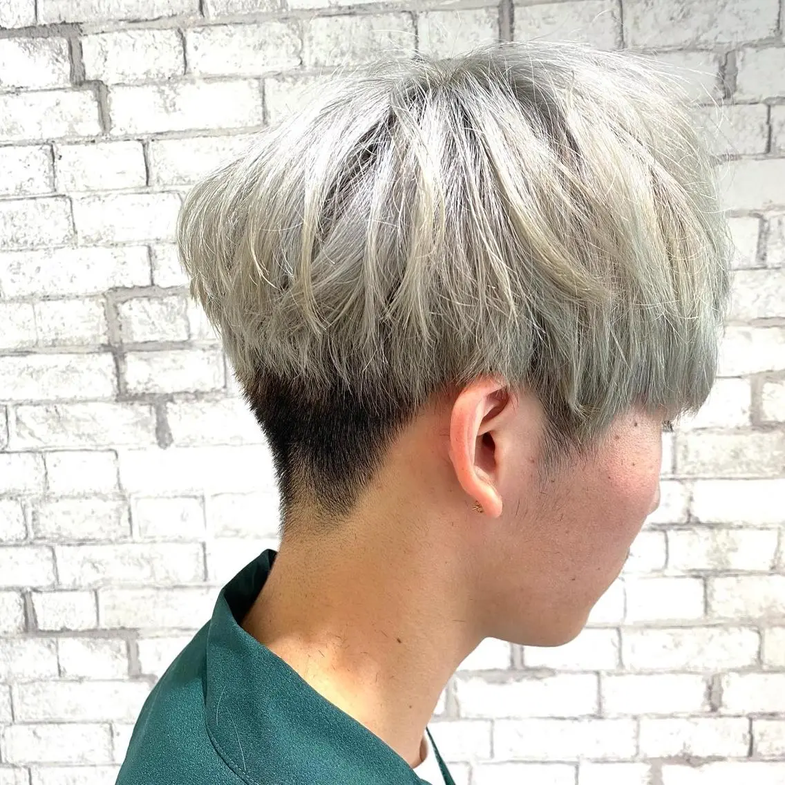【男性専用】カット＋ブリーチ＋カラー¥16500🙋‍♂️👌の写真
