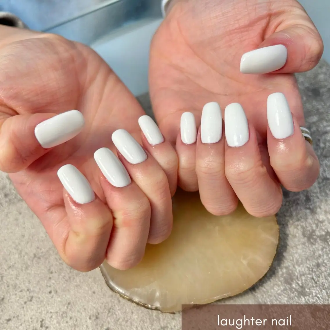 ネイル アートネイル ジェルネイル ワンカラーネイル シンプルネイル 冬ネイル ハンドネイル laughter nailのネイルデザイン