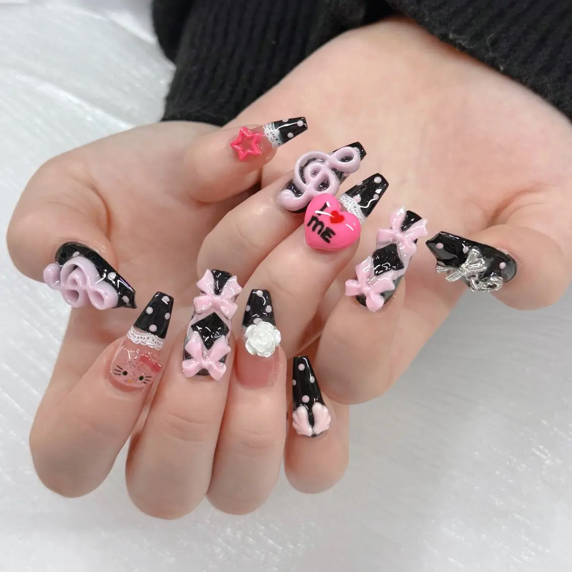 ネイル アートネイル ジェルネイル ロングネイル 持ち込み シンプルネイル Lucky Nail Salonのネイルデザイン