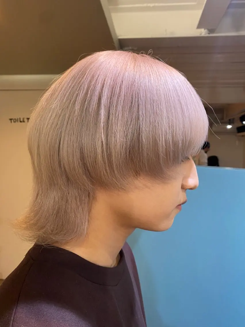 ショート カラー ヘアカラー 鈴木 映美のヘアスタイル