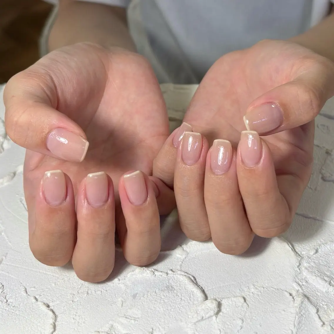 ネイル フレンチネイル ハンドネイル Lofinails ちひろのネイルデザイン