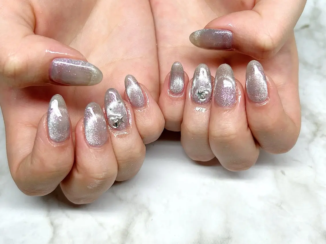セミロング ハンドネイル NailSalon MAHINAのネイルデザイン