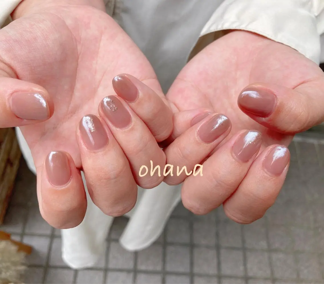 ネイル オーロラネイル べっ甲ネイル ボルドー 長さ出し フットネイル nailroom OHANA🌴のネイルデザイン