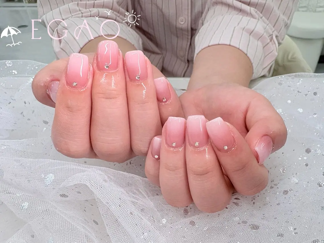 ネイル アートネイル フットネイル フレンチネイル ジェルネイル グラデーション ハンドネイル EGAO NAIL 錦糸町店のネイルデザイン