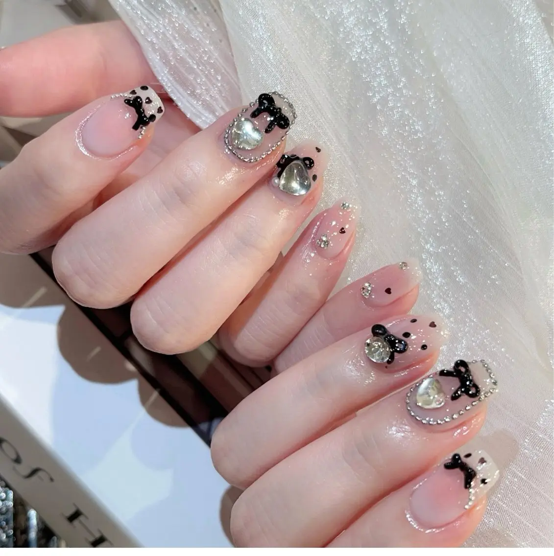 ネイル ハンドネイル SHE Nailのネイルデザイン