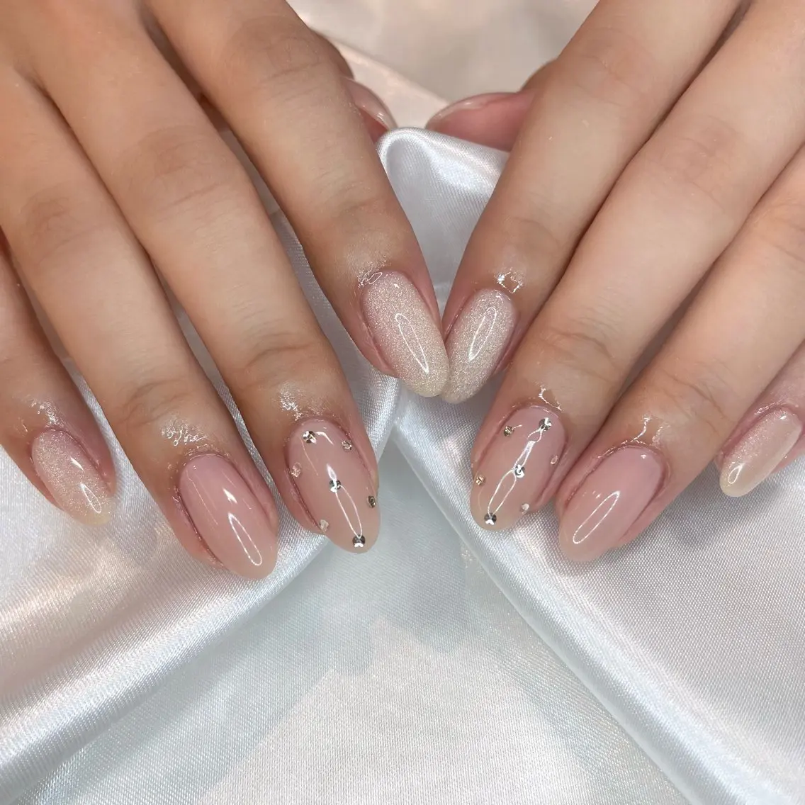 ネイル シンプルネイル ハンドネイル Tsuki🌙/渋谷 /パラジェルのネイルデザイン