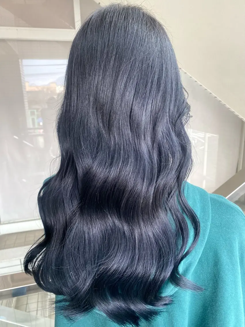 ロング ヘアカラー 武田 悠生乃のヘアスタイル