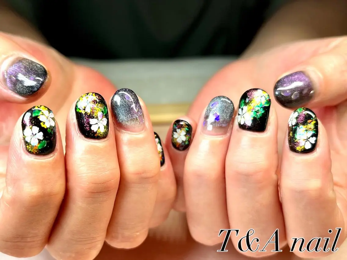 ショート ネイル 長さ出し フラワーネイル ジェルネイル ニュアンスネイル スカルプネイル T&A nailのネイルデザイン