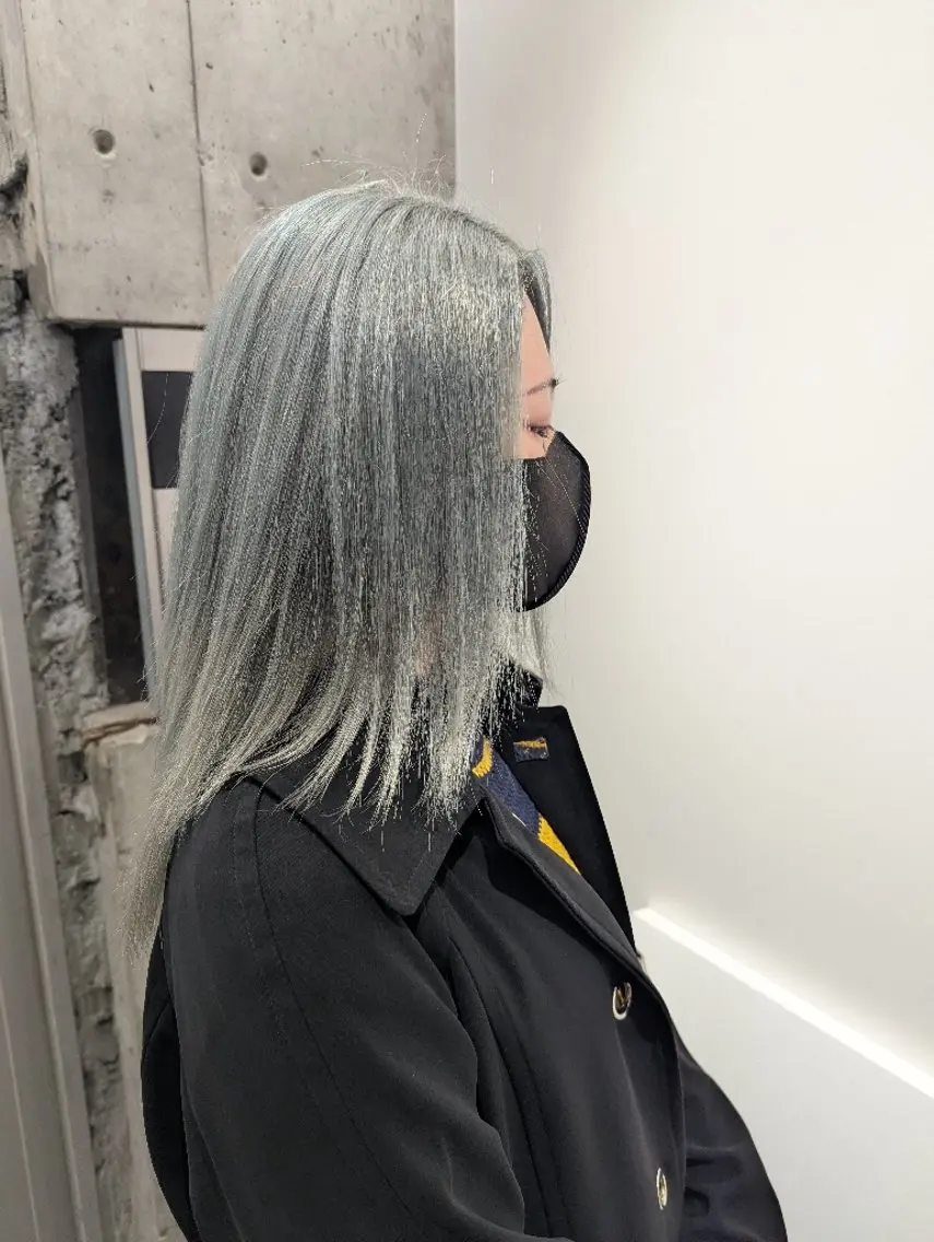 セミロング カット ヘアカラー newi 天王寺 masakoのヘアスタイル