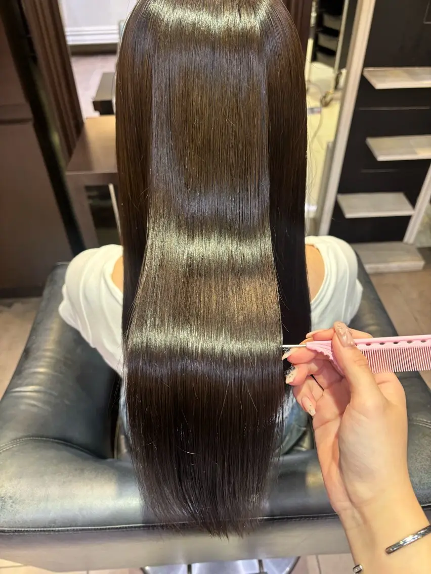 ロング カラー カット ヘアカラー トリートメント 艶カラー｜束感マツエ ク｜airi۫ ꣑ৎのヘアスタイル
