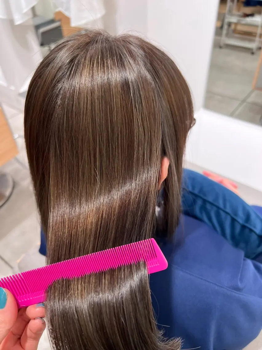 カラー 🤍 momoka🤍のヘアスタイル
