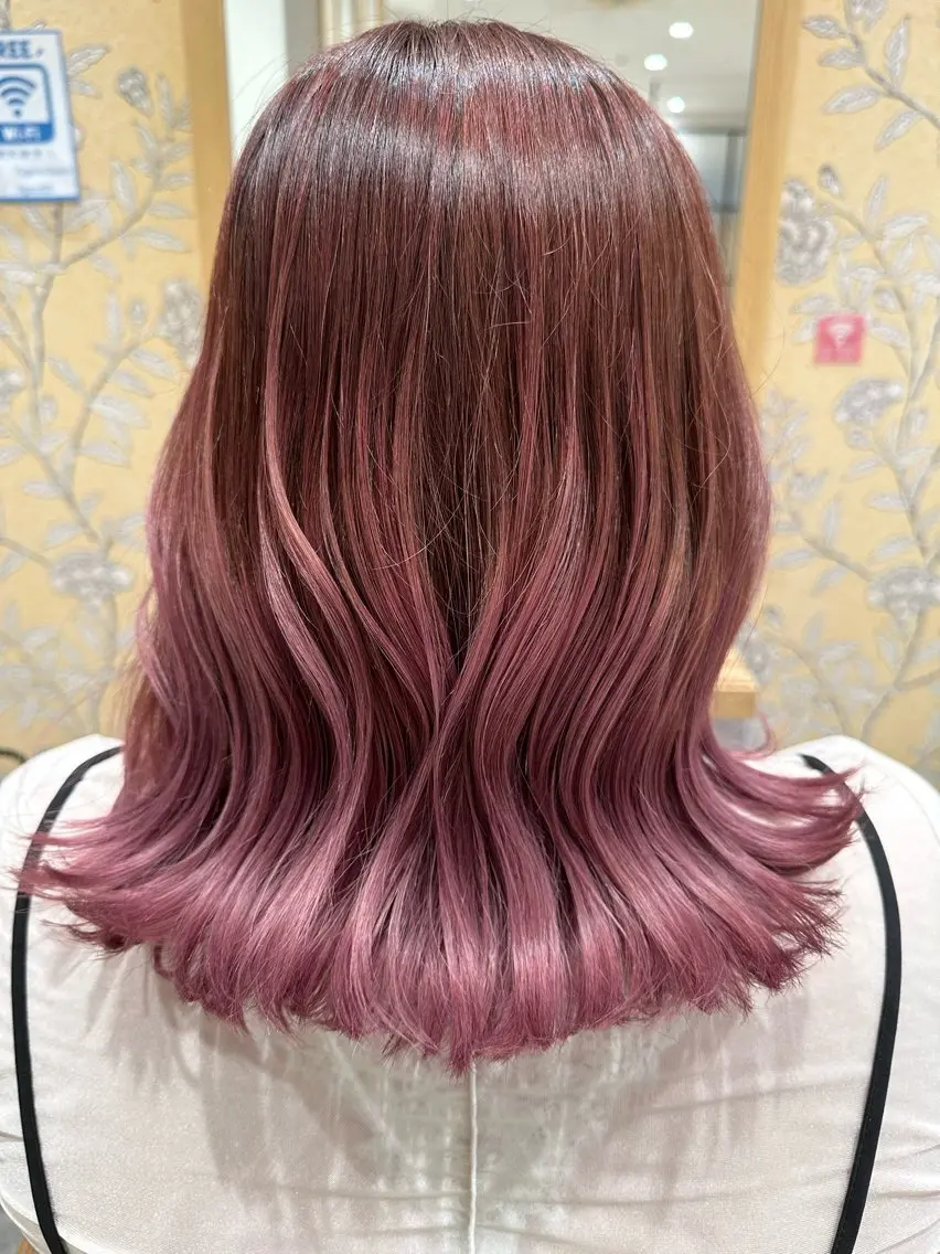 カラー グラデーションカラー ピンクカラー 田中 大心のヘアスタイル