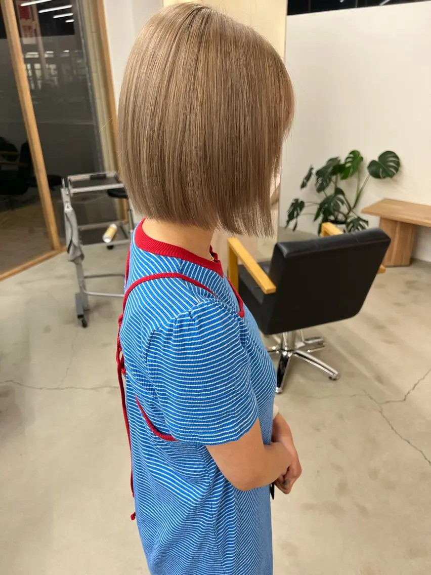 1ケアブリーチ+カラーの写真