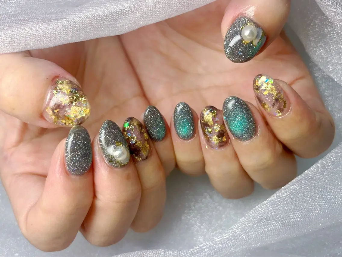 ネイル ハンドネイル Queennail 北堀江Yumiのネイルデザイン
