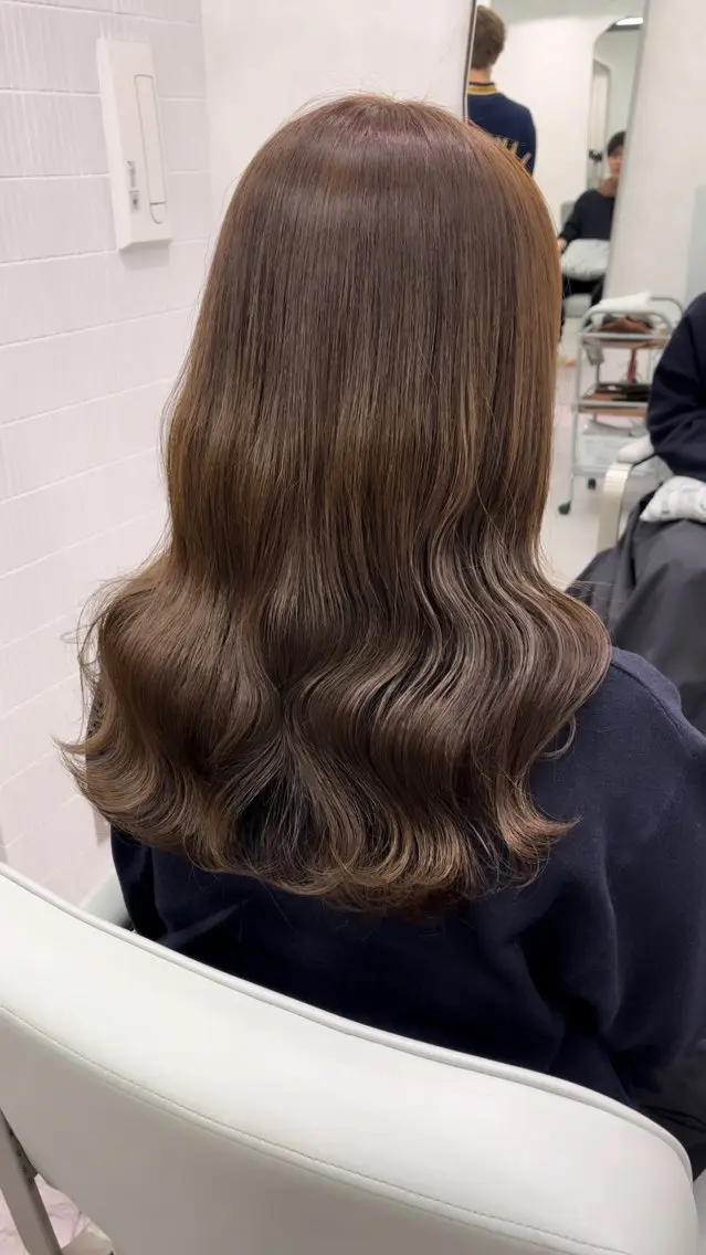 ロング カラー カット ヘアカラー トリートメント mizuho🐈⬛ 艶髪¦ダークトーンのヘアスタイル