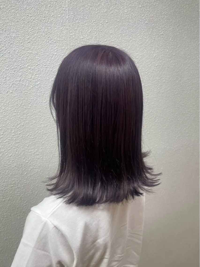 ミディアム カラー 濱本 樹蘭のヘアスタイル