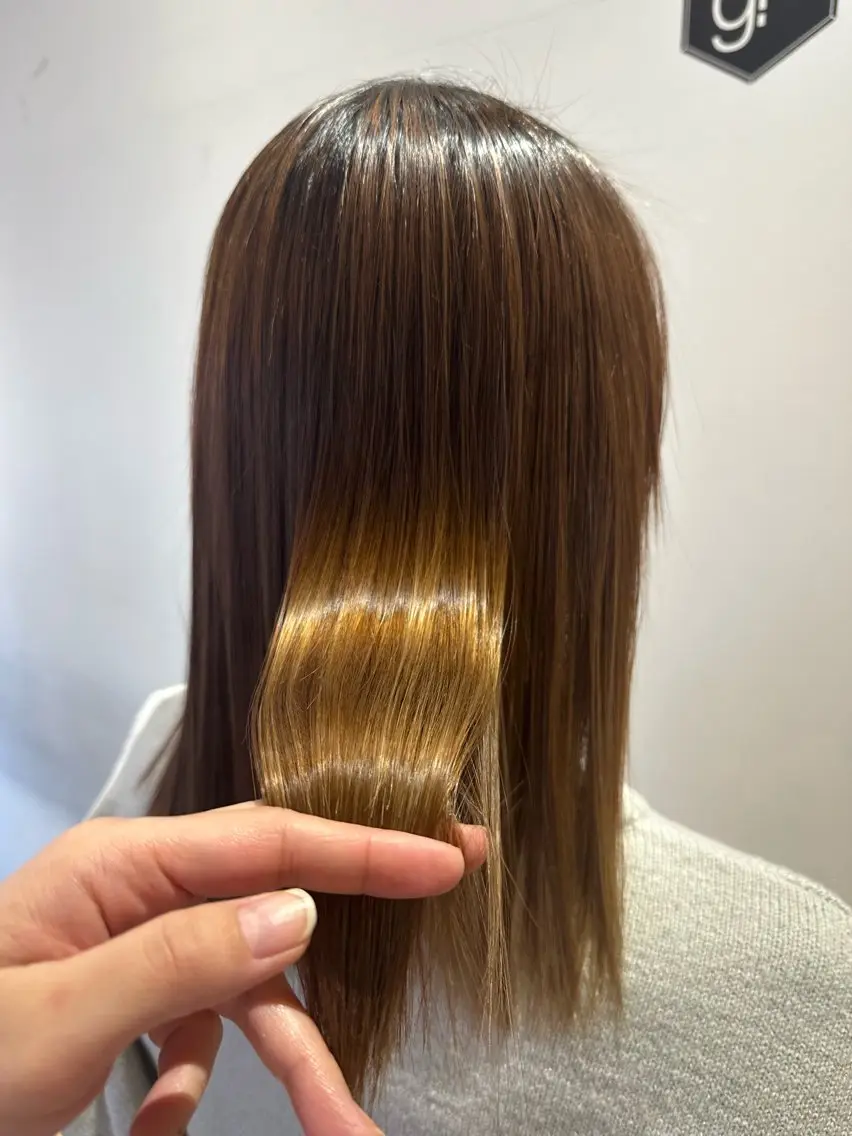 セミロング カラー カット ヘアカラー トリートメント いまじゅく あおいのヘアスタイル