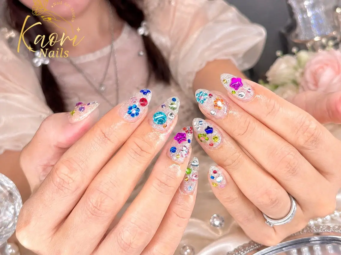 ネイル フラワーネイル フットネイル フレンチネイル キラキラネイル 韓国ネイル ハンドネイル KAORI YUMIのネイルデザイン