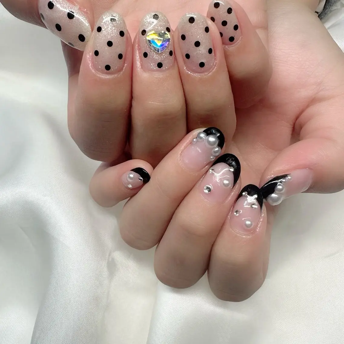 ネイル ドット フレンチネイル ハート 氷ネイル・うるうるネイル キラキラネイル 🪞KAPE NAIL 🪞のネイルデザイン