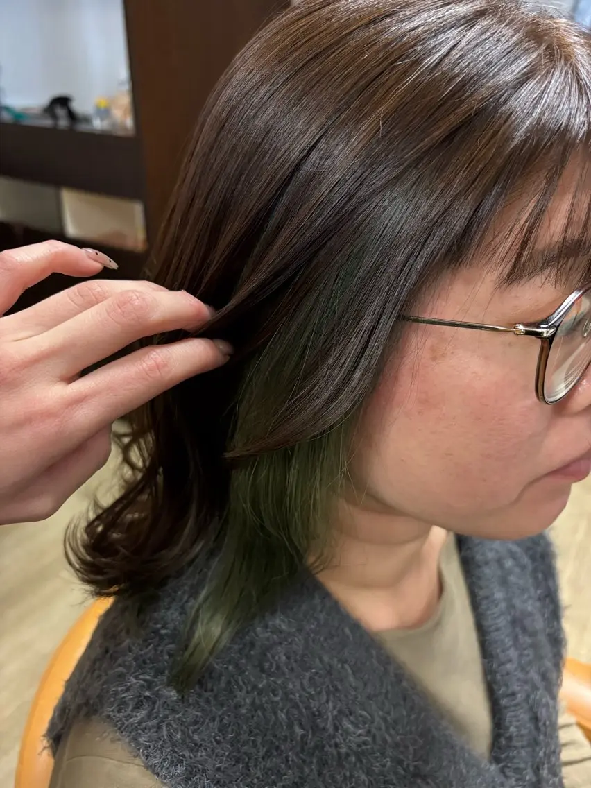 ミディアム カラー ヘアカラー 徳留 もも花のヘアスタイル
