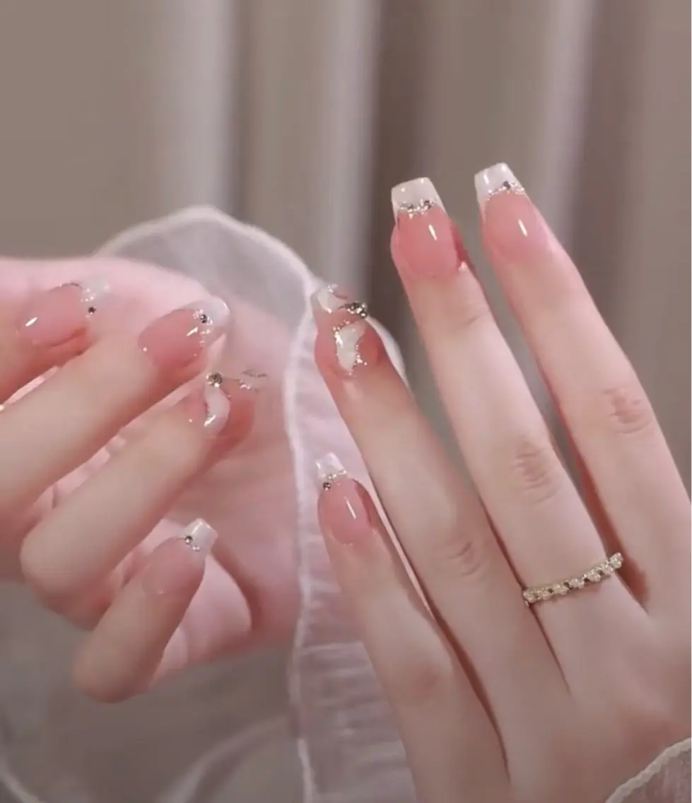 ネイル 韓国ネイル 持ち込み ニュアンスネイル ネイルチップ ハンドネイル TABI ANA.CHUOのネイルデザイン