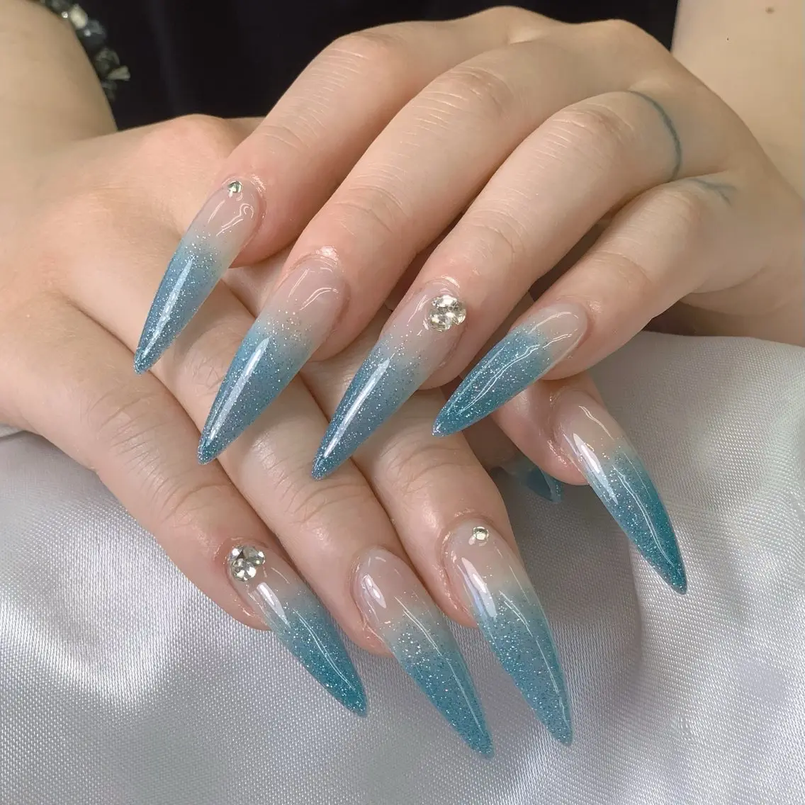 ネイル ラメ(グリッター) ラメグラデーション kawaii nailのネイルデザイン