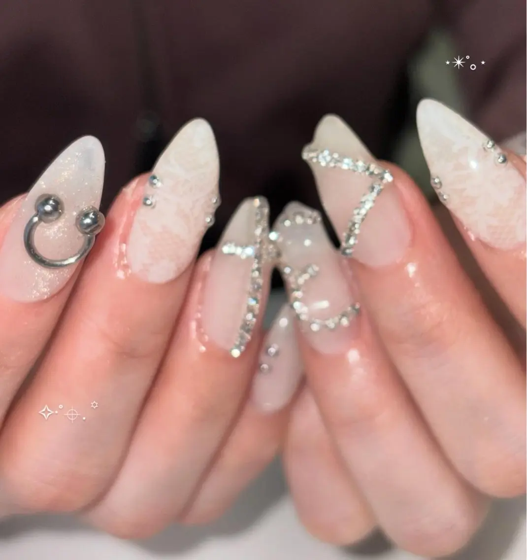 (オフなし)hand90分アートの写真