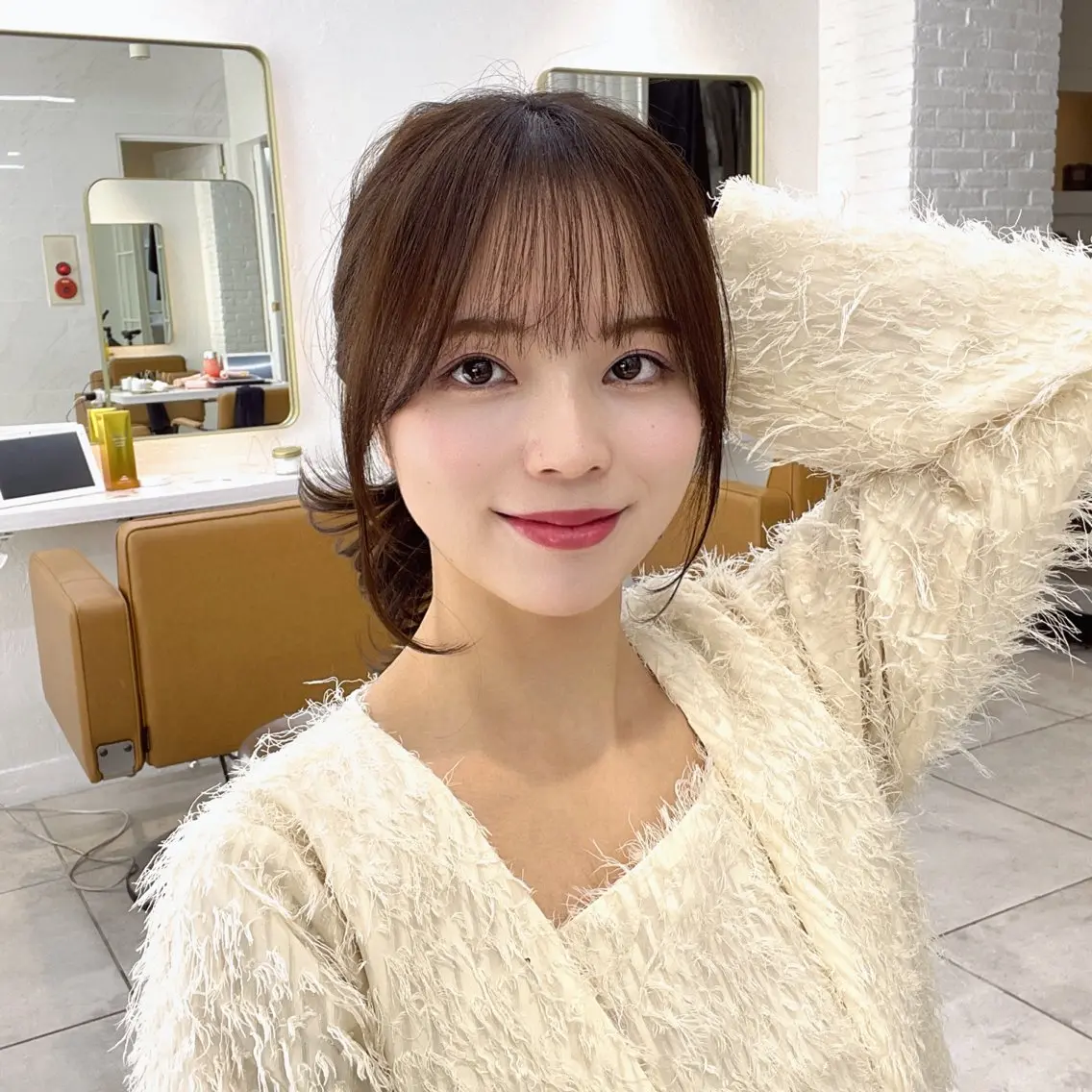ミディアム 中顔面短縮 顔まわり新田大翔のヘアスタイル