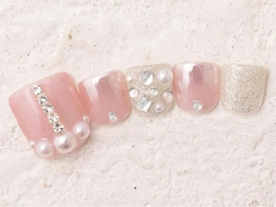 ネイル オーロラネイル 長さ出し フレンチネイル ジェルネイル ガラスフレンチ Rela・S NAILのネイルデザイン