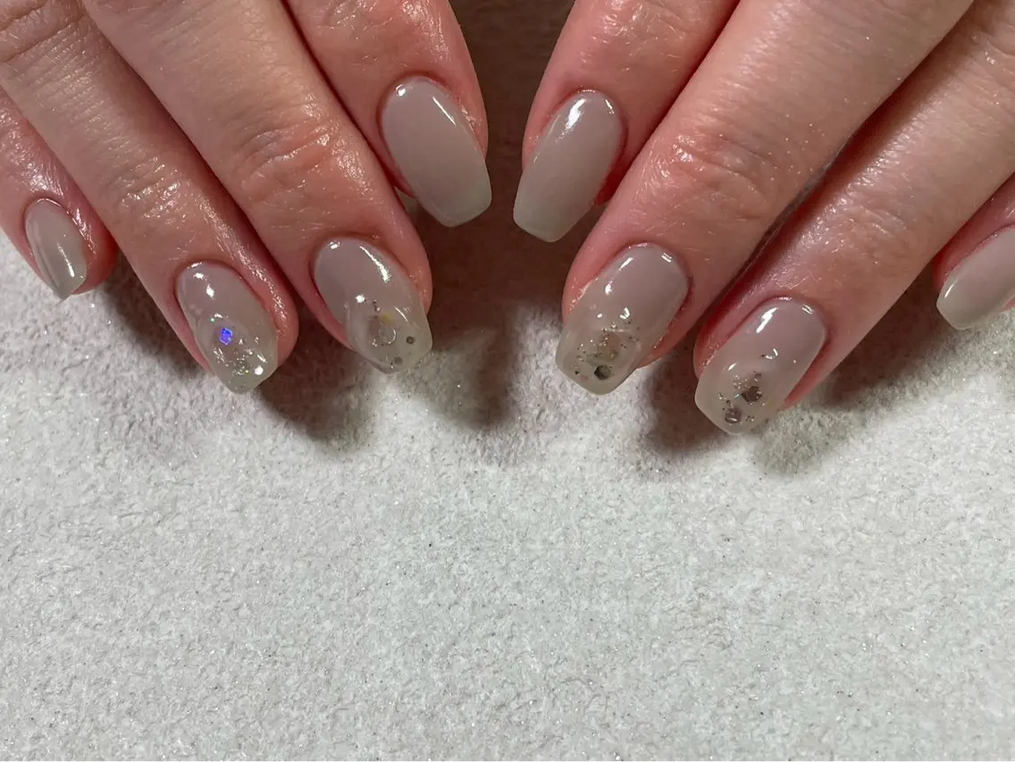 ネイル ジェルネイル ホログラムネイル 韓国ネイル メンズネイル ワンカラーネイル kiki nail たまプラーザのネイルデザイン