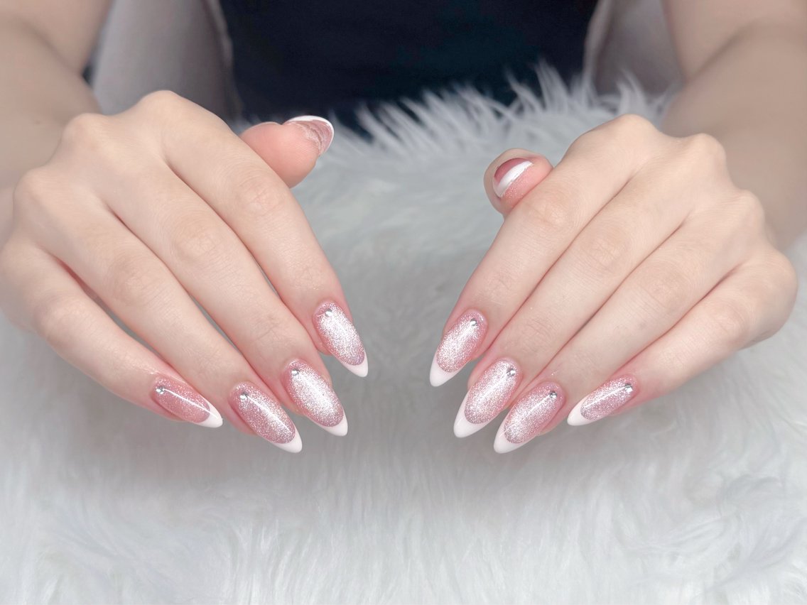 マツエク・マツパ ハンドネイル GOHOUBI Nail 心斎橋店のネイルデザイン