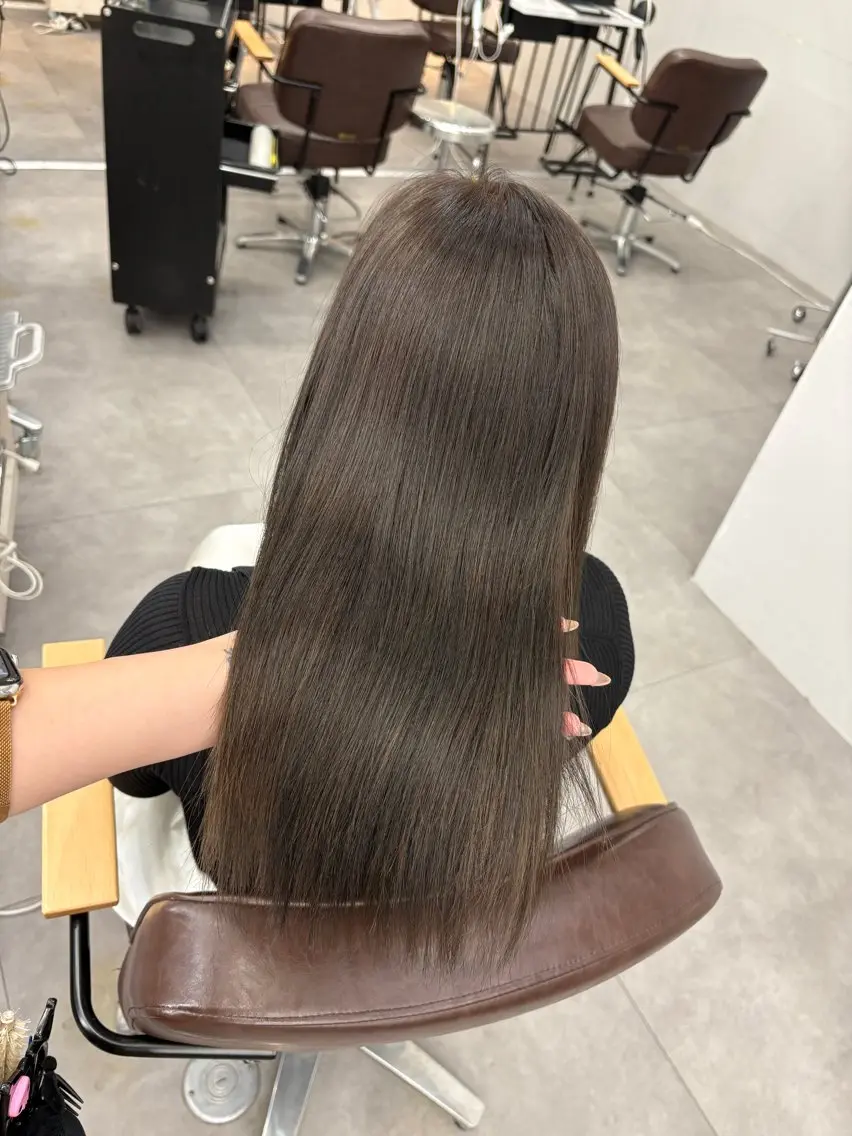 ショート カラー パーマ ヘアカラー 縮毛矯正 Hina🫧透明感 /上品/モテ🫧のヘアスタイル