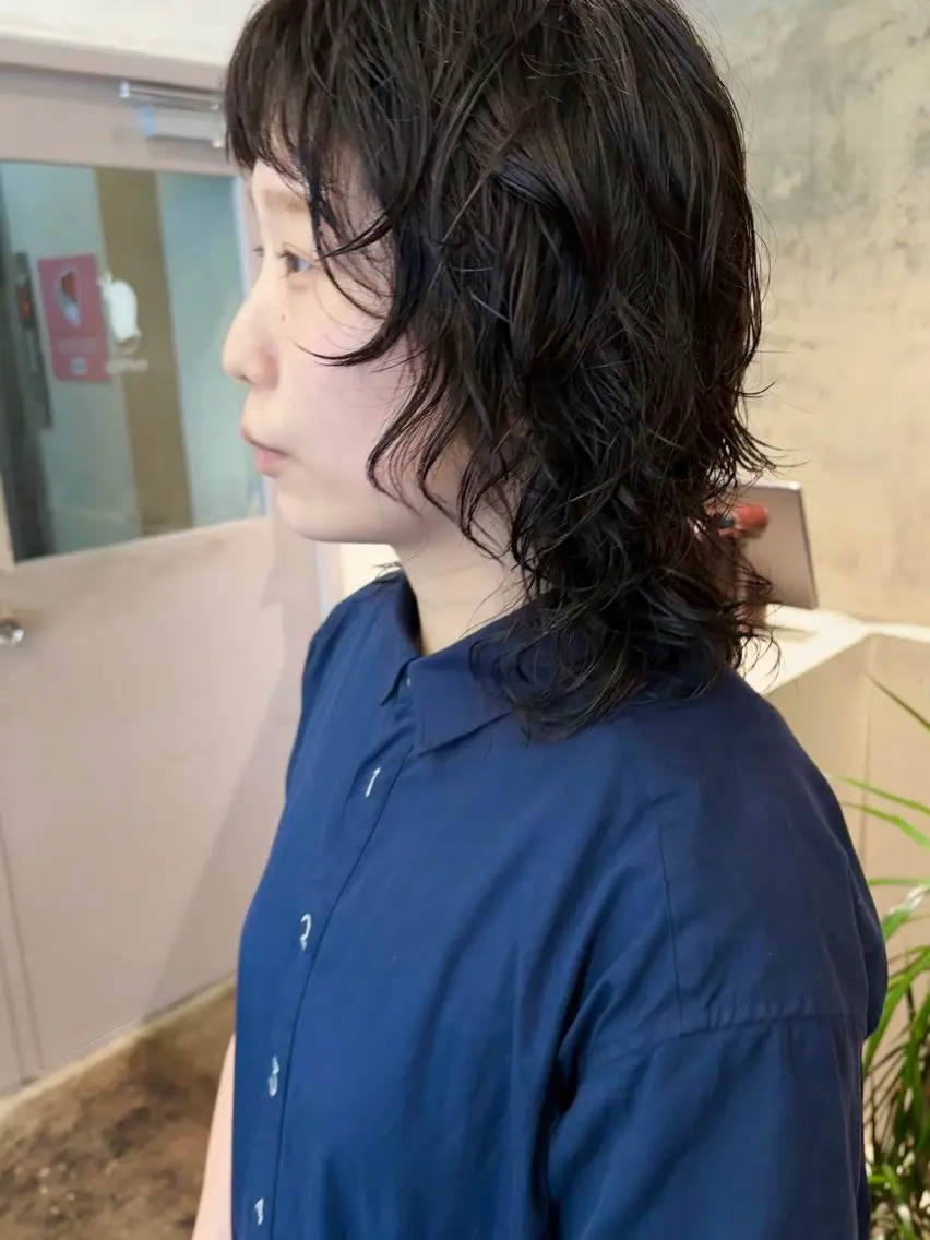 ミディアム カラー パーマ ミディアムパーマ レイヤーカット カット ヘアカラー 美空🐇 レイヤー / 透明感カラー🩰のヘアスタイル
