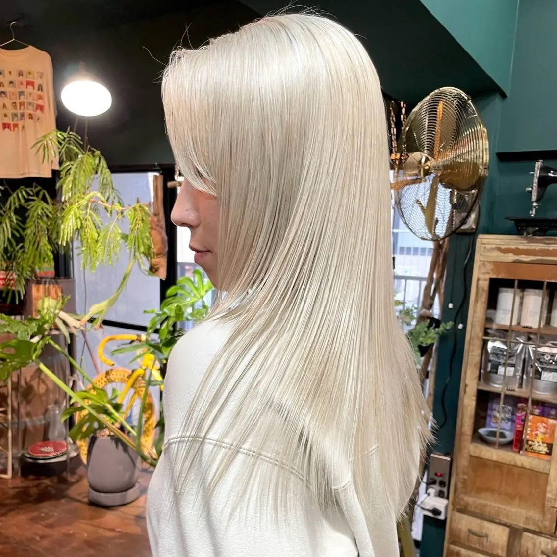 セミロング vivre libreのヘアスタイル