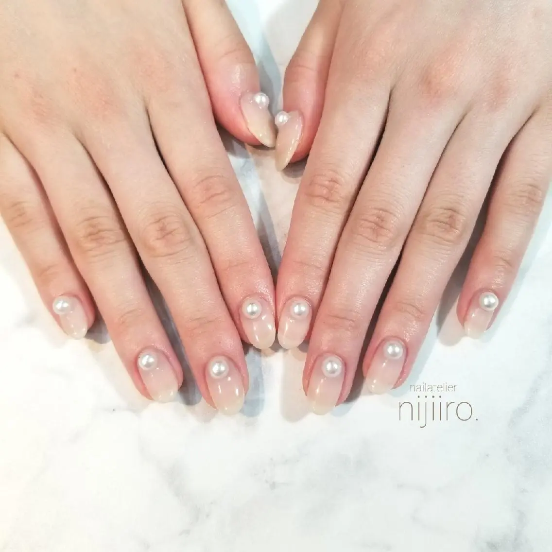 ネイル ハンドネイル nijiiro🌈 サトウのネイルデザイン
