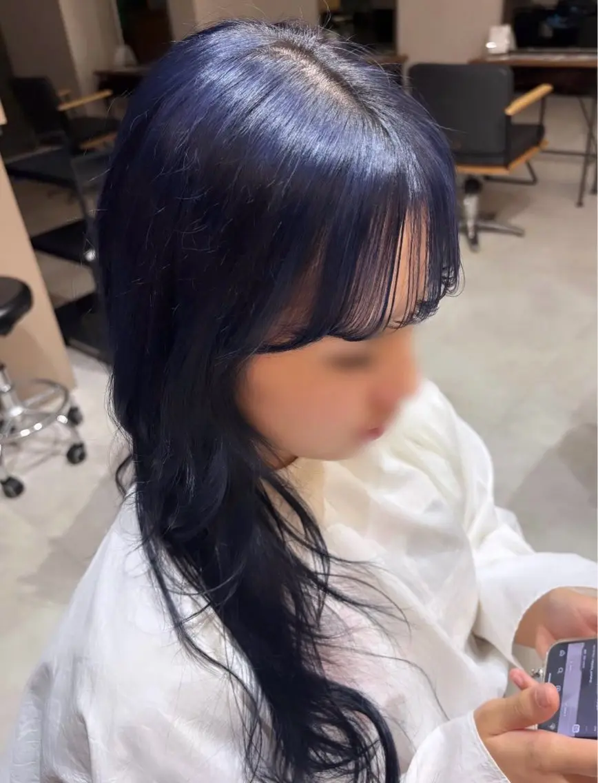 カラー 小西 暖のヘアスタイル
